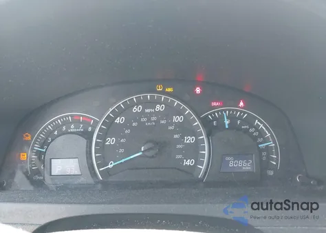 2012 Toyota Camry Le z USA, uszkodzony, nr VIN 4T1BF1FK5CU592039